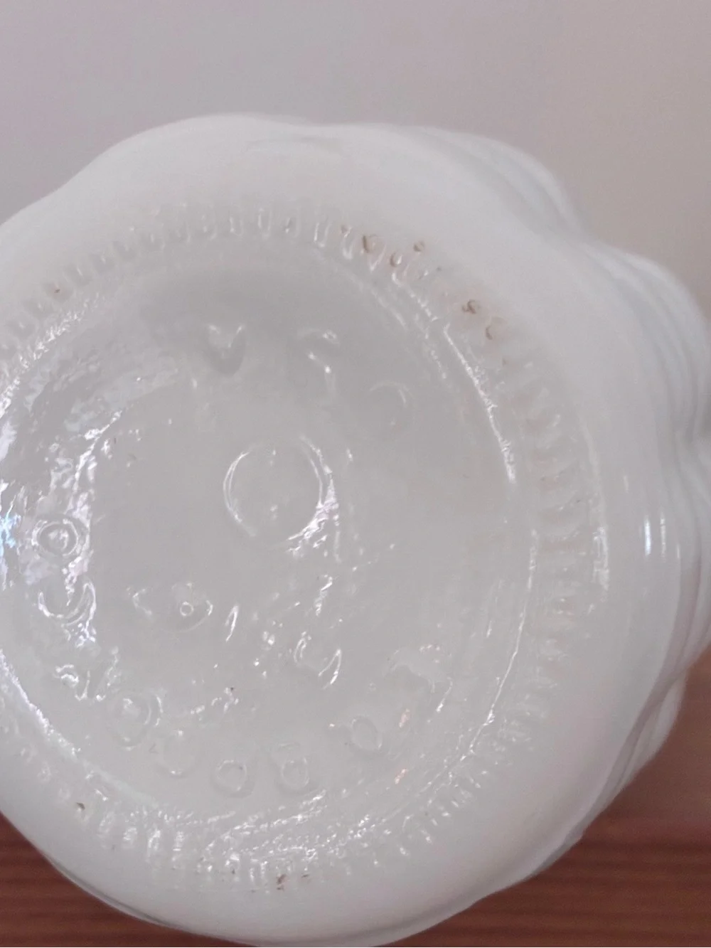 E.O.BRODY CO. MILK GLASS VASE